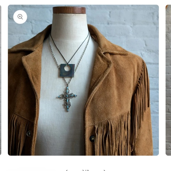 70’s Vintage suede fringe jacket 🔥 - Picture 3 of 6